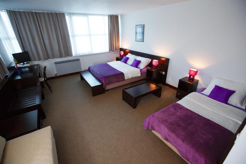 Hotel Sv. Mihovil Trilj Стая снимка